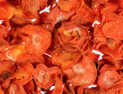 Karotten getrocknet als Leckerlie oder Hundefutter